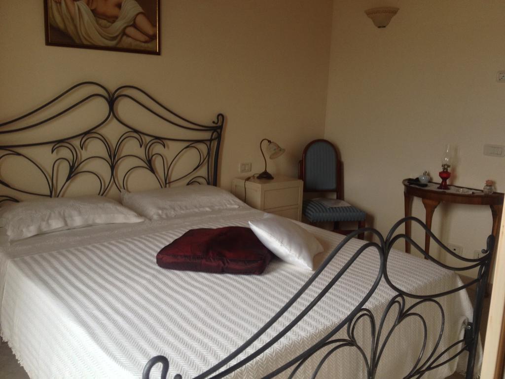 B&B La Grave Noci Cameră foto